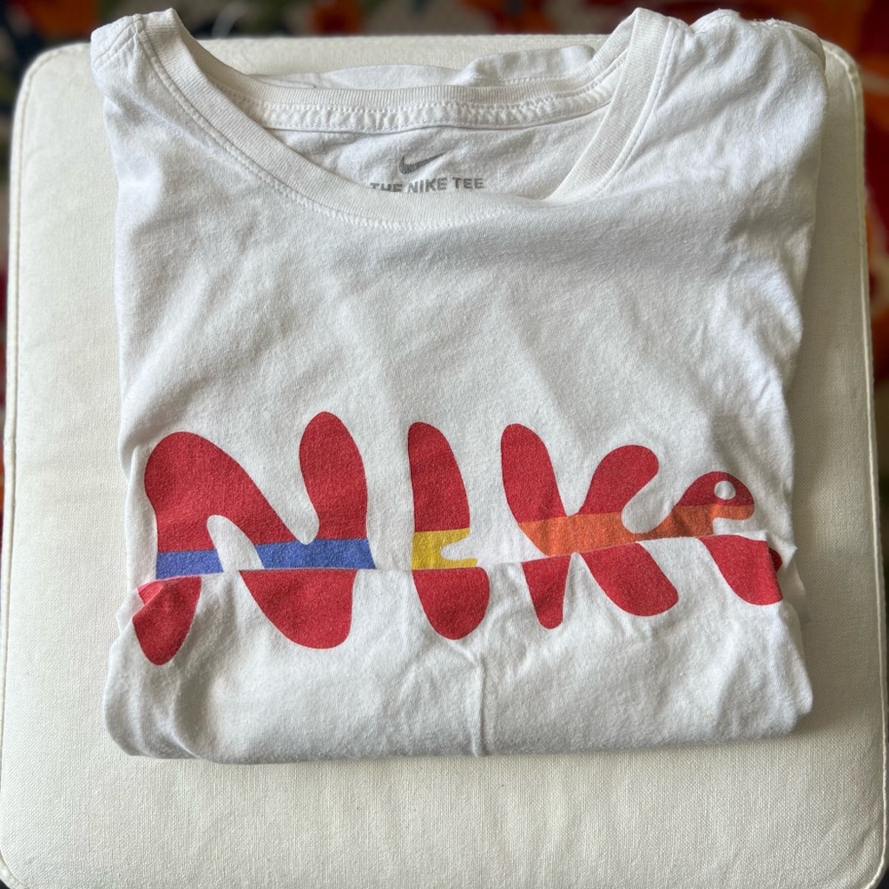 Nike RARE 21M tee